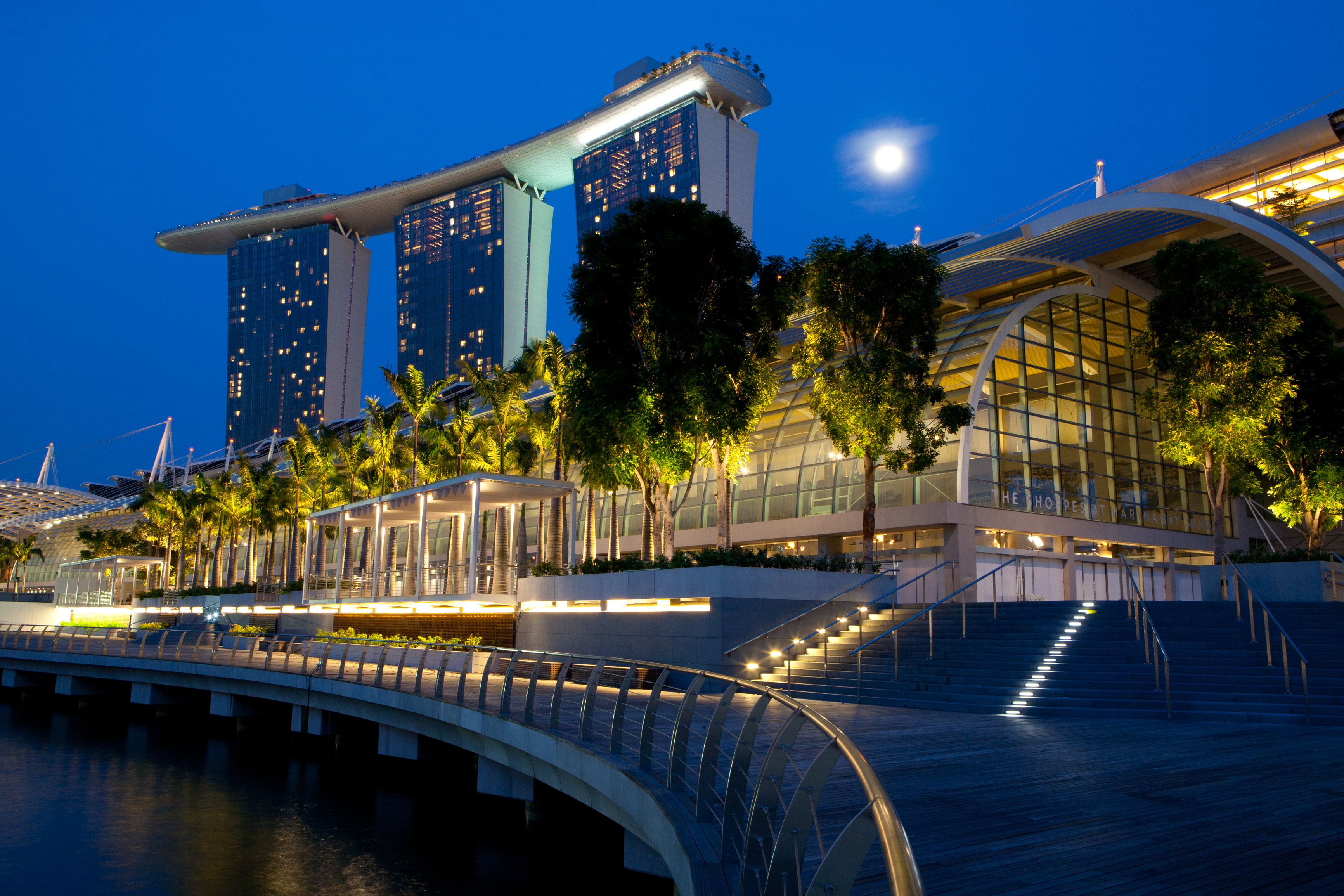 Marina Bay Source 4